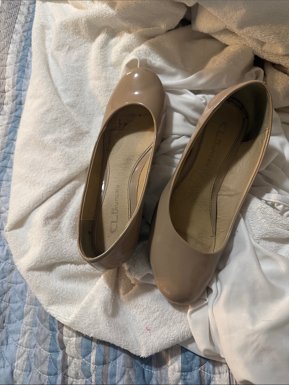 CL by Laundry Nude Patent Round-Toe Ballet Flats